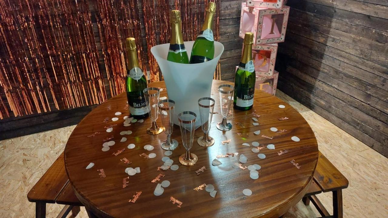 Деревянный коттедж Nesswood Luxury Glamping